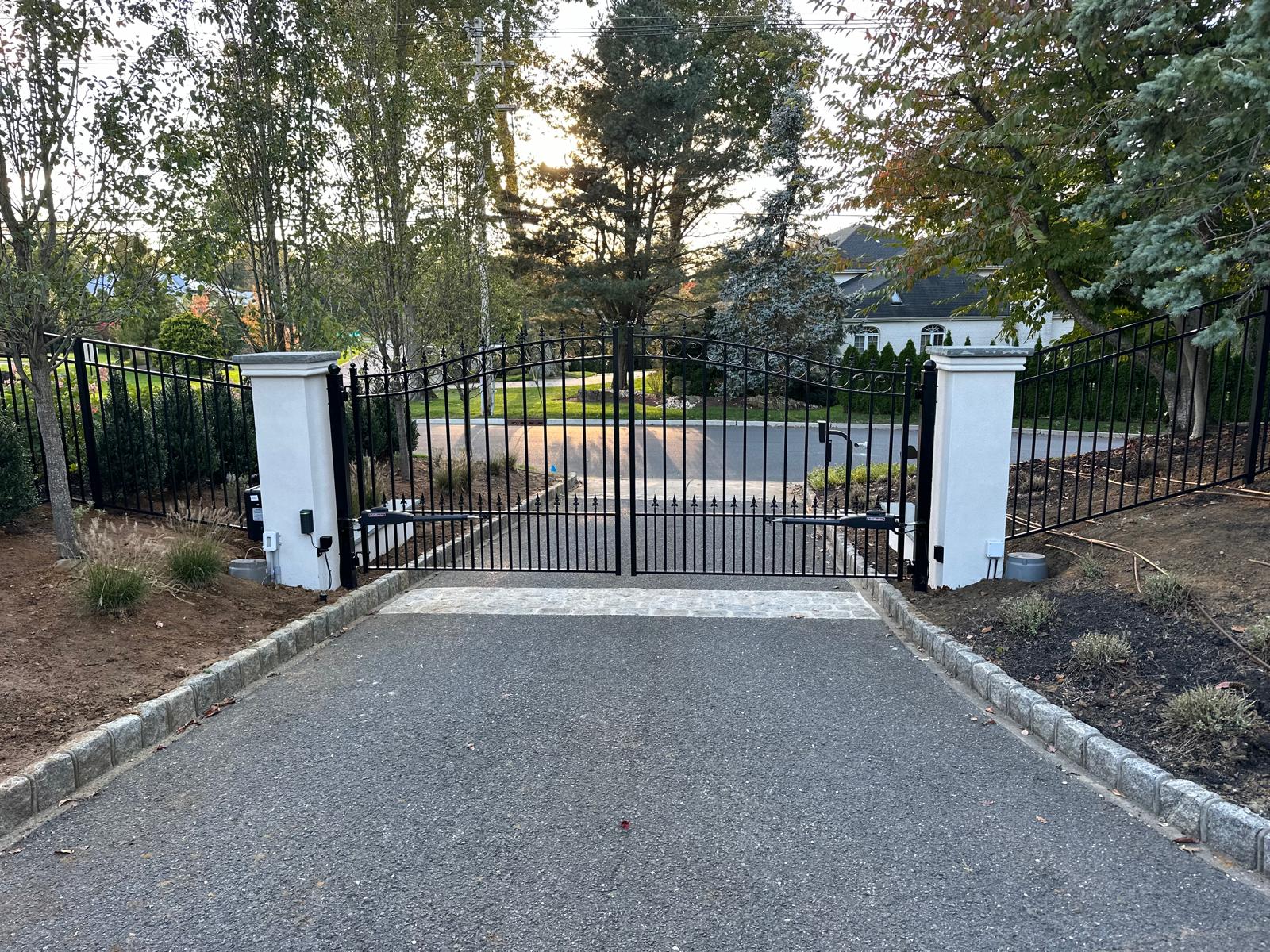 Swing Sliding Gate